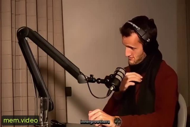 Кадр на 0:01