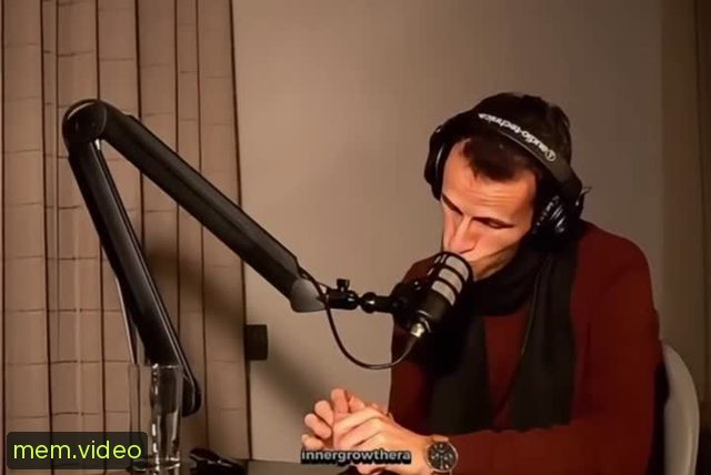 Кадр на 0:02