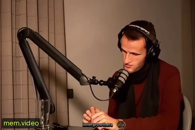 Кадр на 0:02