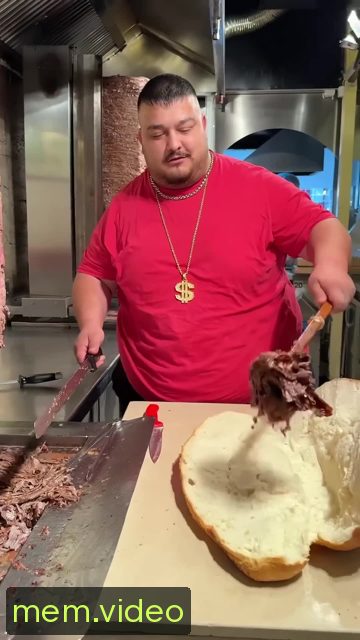 Кадр на 0:07