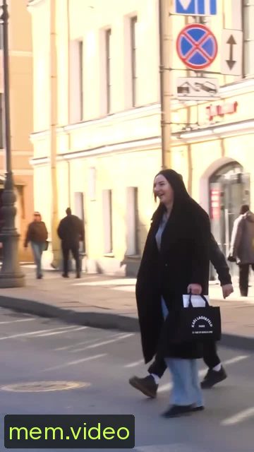 Кадр на 0:25