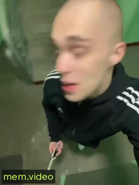Кадр на 0:06