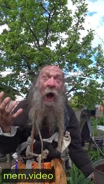 Кадр на 0:03