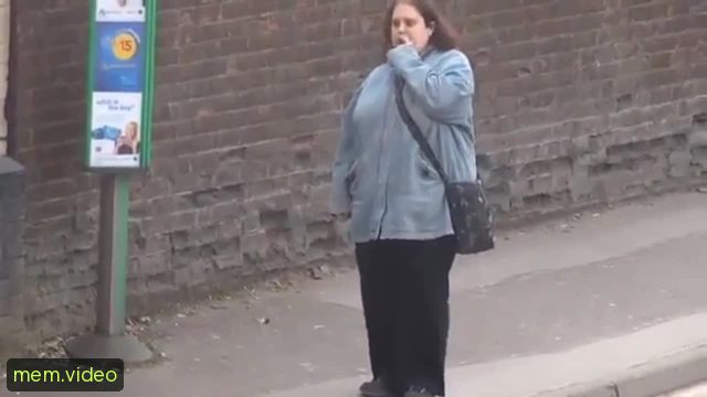 Кадр на 0:09