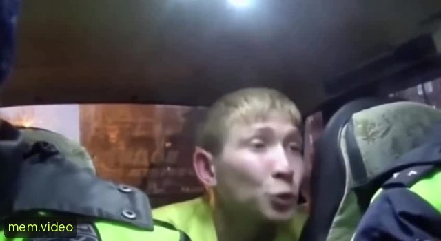 Кадр на 0:02