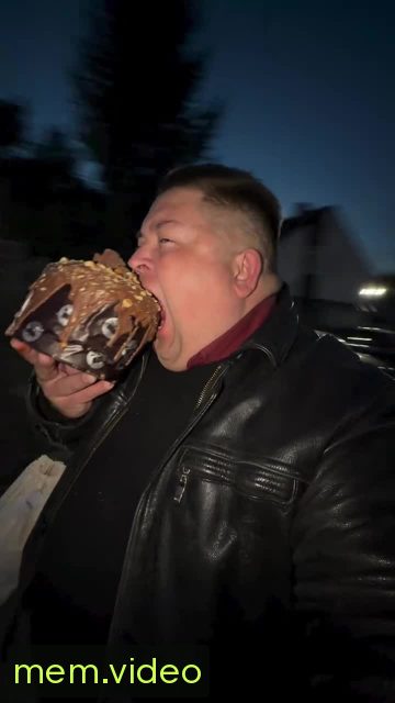 Кадр на 0:01