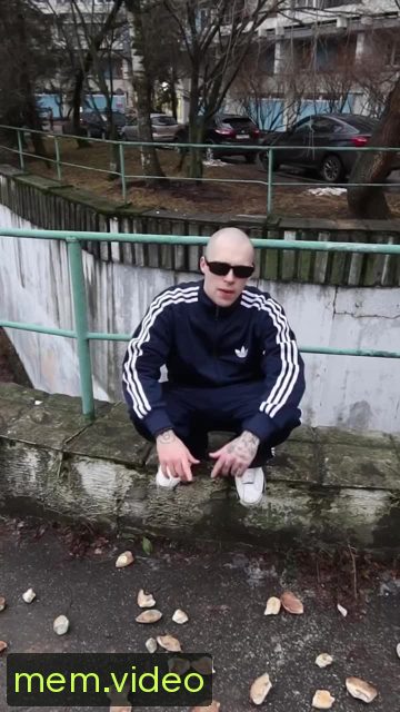 Кадр на 0:08