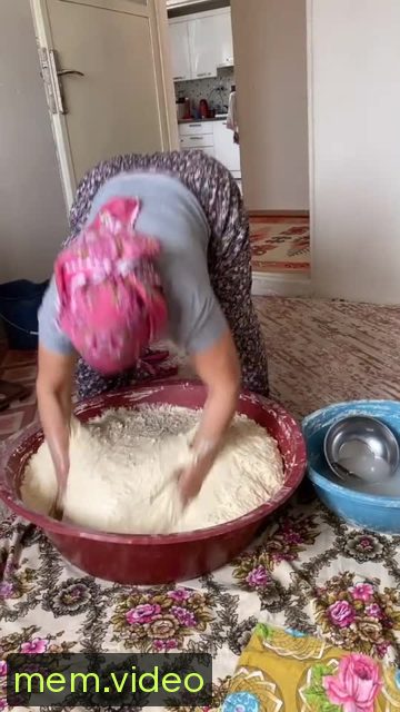 Кадр на 0:02