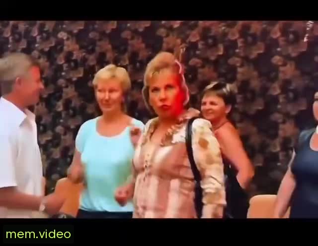 Кадр на 0:02