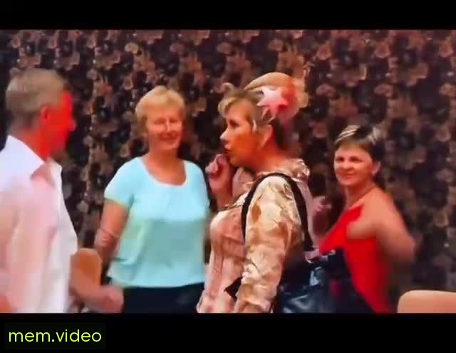 Кадр на 0:02