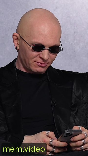 Кадр на 0:02