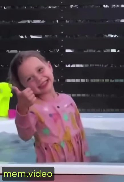 Кадр на 0:04