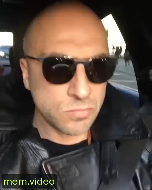 Кадр на 0:01
