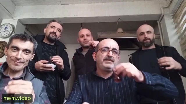 Кадр на 0:09