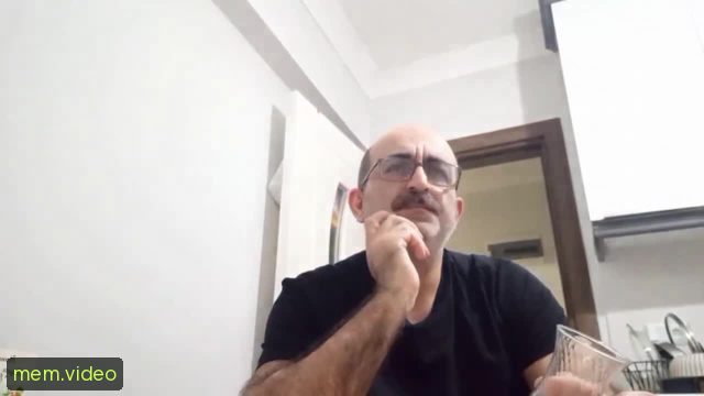 Кадр на 0:01
