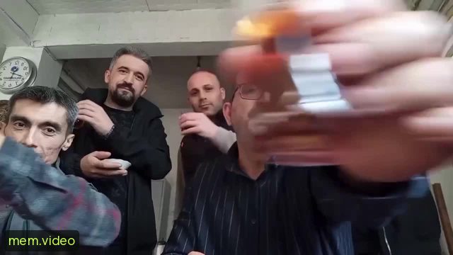 Кадр на 0:04