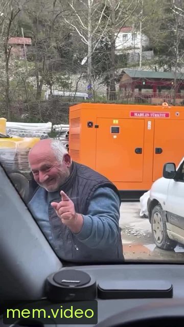 Кадр на 0:20