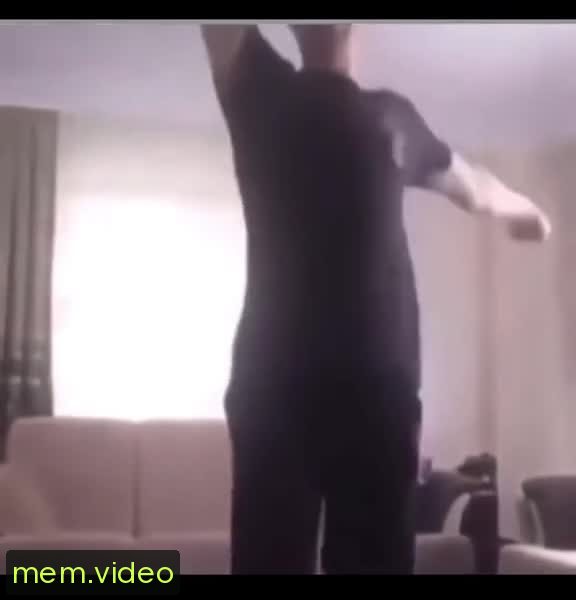 Кадр на 0:06