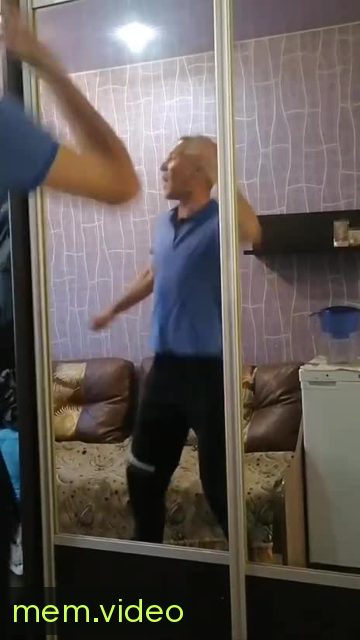 Кадр на 0:04