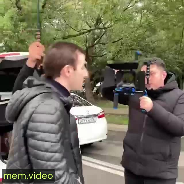 Кадр на 0:01