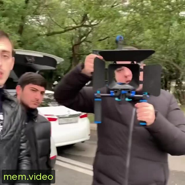 Кадр на 0:03