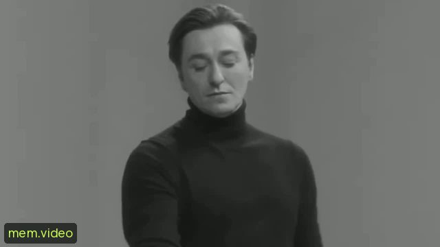 Кадр на 0:01