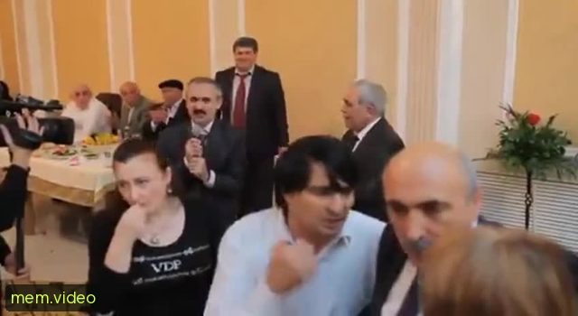 Кадр на 0:02