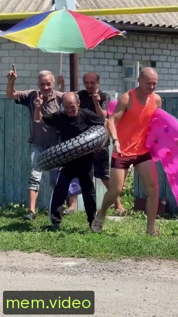 Кадр на 0:03