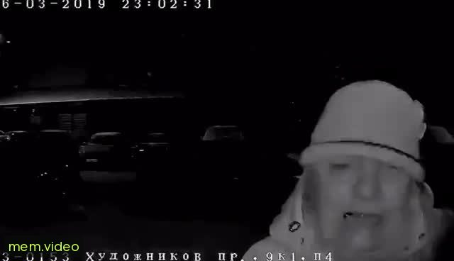 Кадр на 0:02