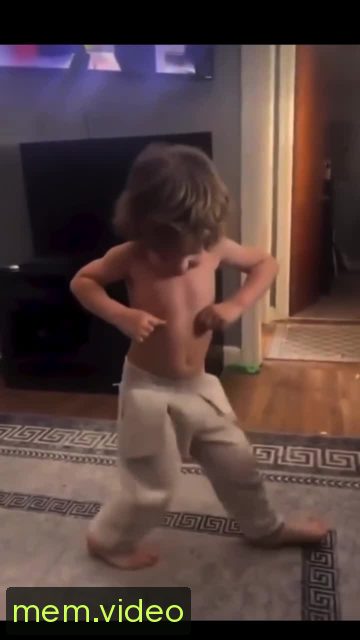 Кадр на 0:06