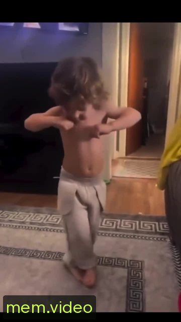 Кадр на 0:04
