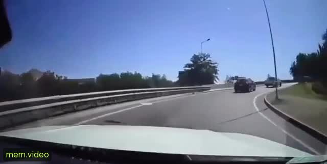 Кадр на 0:01