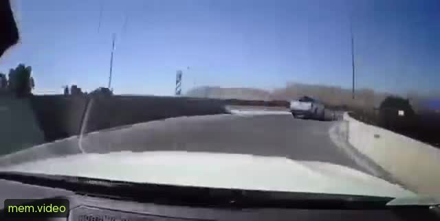 Кадр на 0:09