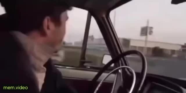 Кадр на 0:02