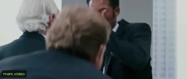 Кадр на 0:10