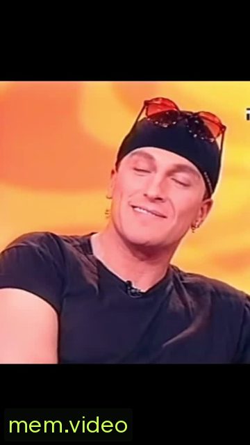Кадр на 0:03