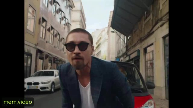 Кадр на 0:05