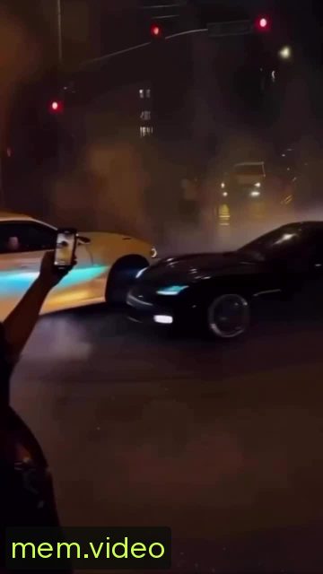 Кадр на 0:03