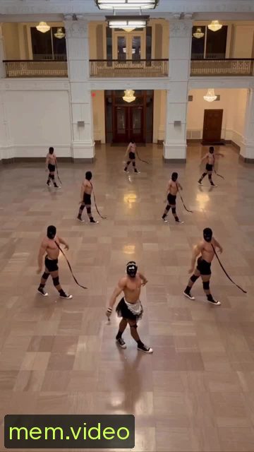 Кадр на 0:12