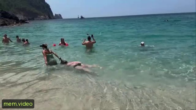 Кадр на 0:04
