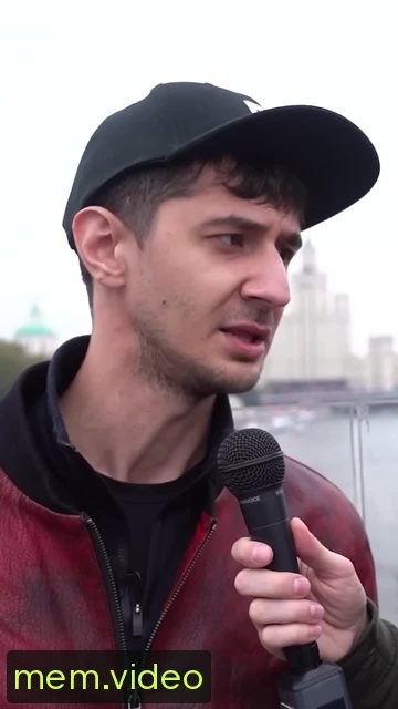 Кадр на 0:02