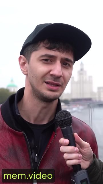 Кадр на 0:03
