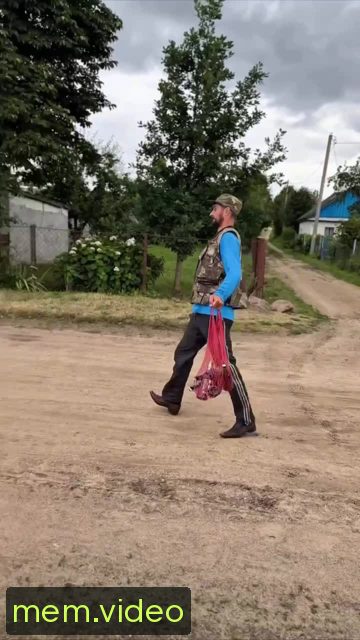 Кадр на 0:04