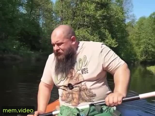 Кадр на 0:02