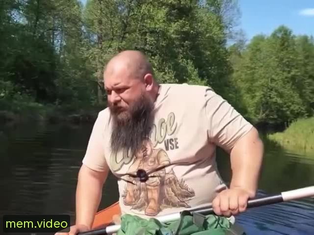 Кадр на 0:03