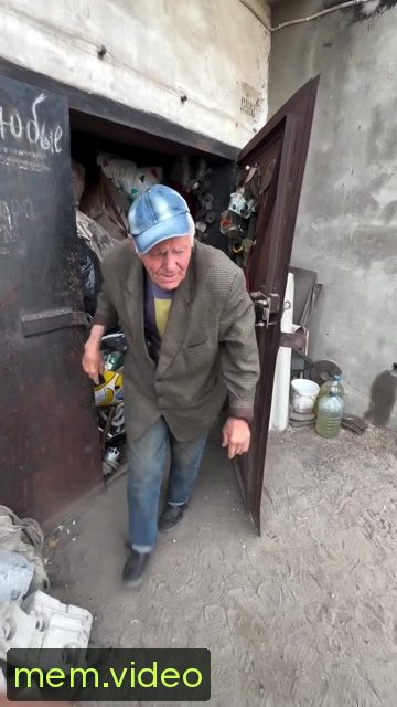 Кадр на 0:09