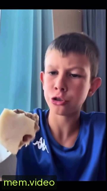 Кадр на 0:05