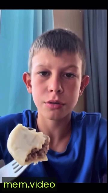 Кадр на 0:08