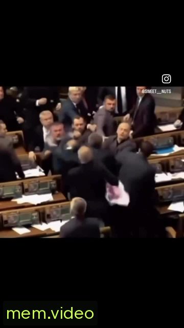 Кадр на 0:05