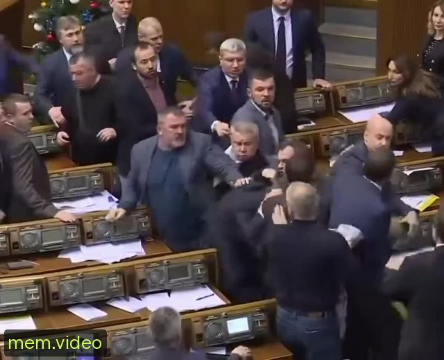 Кадр на 0:05